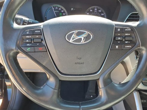 Used 2016 Hyundai Sonata Limited w/ Option Group 02 image 26