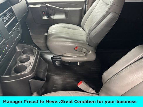 Used 2023 GMC Savana 2500 Extended w/ Driver Convenience Package image 17