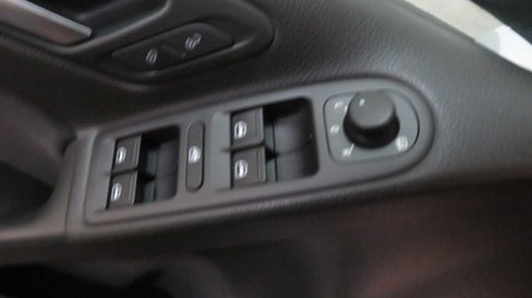 Used 2013 Volkswagen Golf TDI image 21