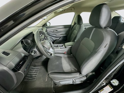 Used 2024 Nissan Sentra SV image 13