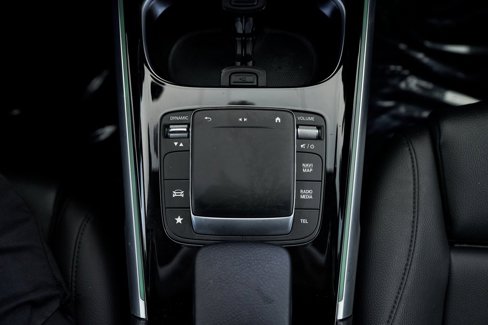 Used 2022 Mercedes-Benz GLB 250 4MATIC w/ Premium Package Lite image 46