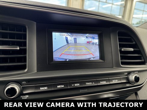 Used 2019 Hyundai Elantra SE image 7