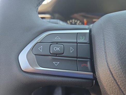 New 2025 Jeep Compass Latitude image 20