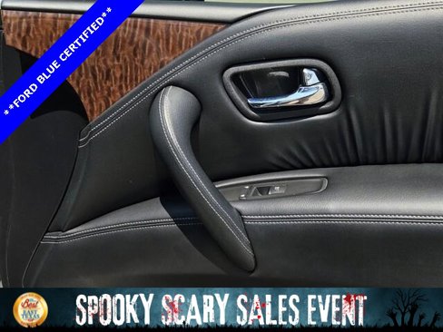 Used 2019 Nissan Armada Platinum w/ Captain's Chairs Package image 14