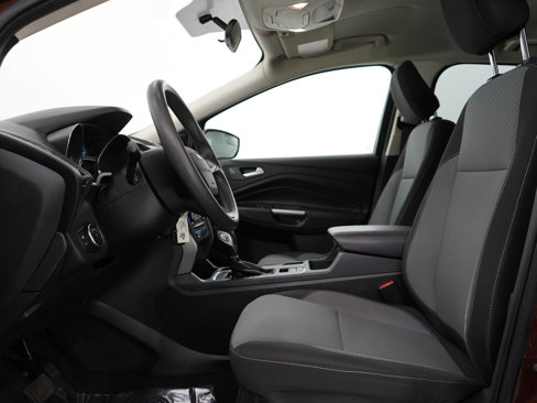 Used 2018 Ford Escape SE image 18