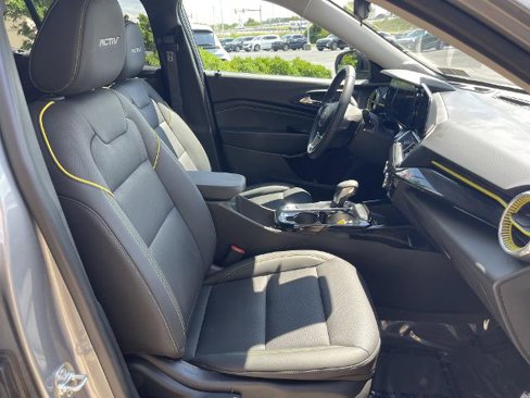 Used 2025 Chevrolet Trax ACTIV w/ Sunroof Package image 20