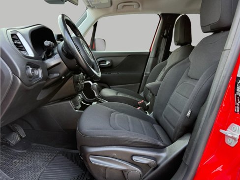 Used 2018 Jeep Renegade Latitude w/ Advanced Technology Group image 21