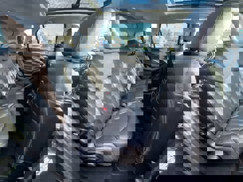 Used 2019 Buick Envision Essence image 24