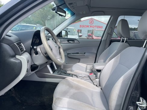 Used 2011 Subaru Forester 2.5X Premium w/ All-Weather Pkg image 12