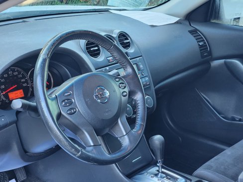 Used 2011 Nissan Altima 2.5 S w/ Special Edition Pkg image 24