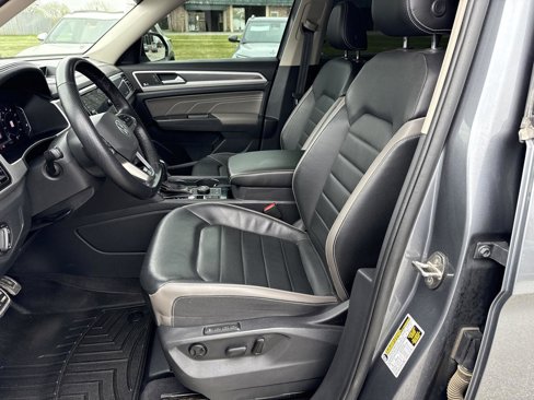 Used 2022 Volkswagen Atlas SEL Premium image 14