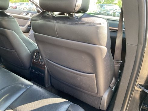 Used 2012 Lincoln MKS AWD image 32