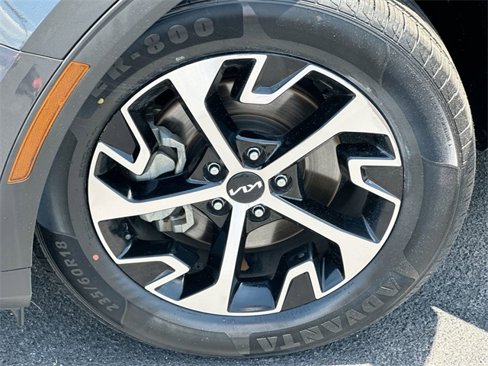 Certified 2023 Kia Sportage EX image 31
