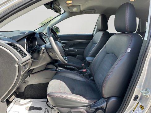 Used 2022 Mitsubishi Outlander Sport SE image 24