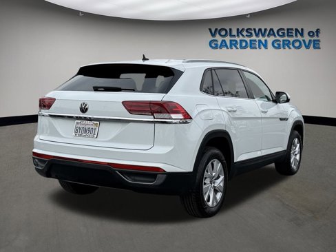 Used 2021 Volkswagen Atlas Cross Sport S w/ Luggage Net & Mats Package image 11