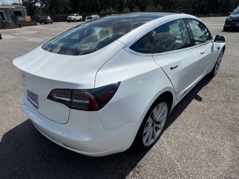 Used 2020 Tesla Model 3 Standard Range Plus image 4