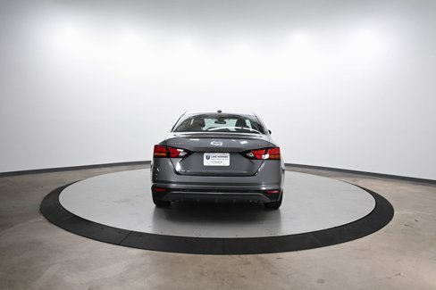 Used 2024 Nissan Altima 2.5 SV image 7