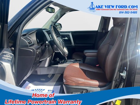 Used 2015 Toyota 4Runner Limited image 17