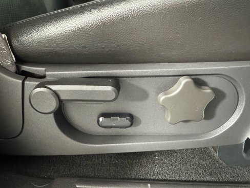 Used 2008 Mercury Mountaineer Premier image 35