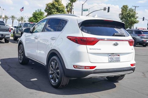 Used 2018 Kia Sportage EX w/ EX Sport Appearance Package image 5
