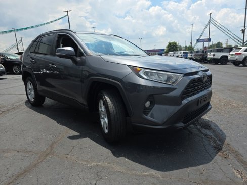 Used 2019 Toyota RAV4 XLE image 8