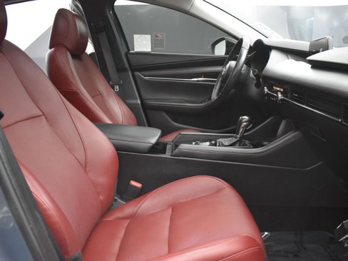 Used 2022 MAZDA MAZDA3 s image 21
