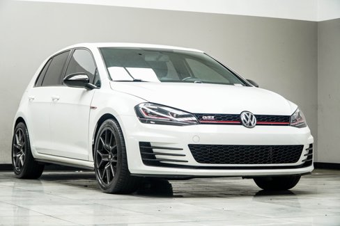 Used 2017 Volkswagen GTI Sport image 4