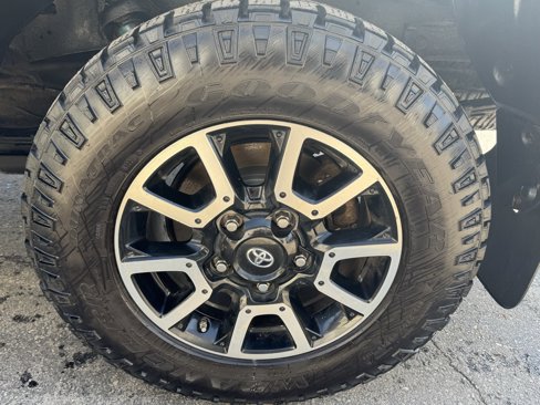 Used 2017 Toyota Tundra SR5 image 41