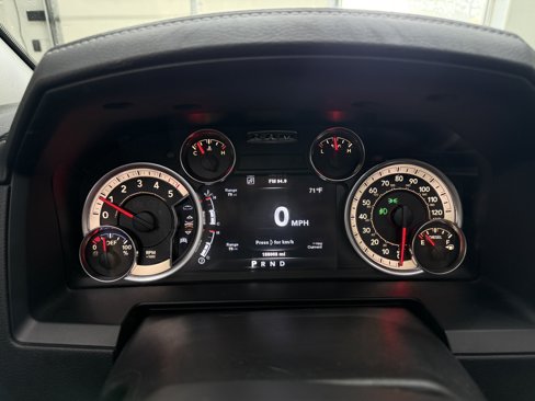 Used 2014 RAM 1500 Laramie w/ Convenience Group image 16