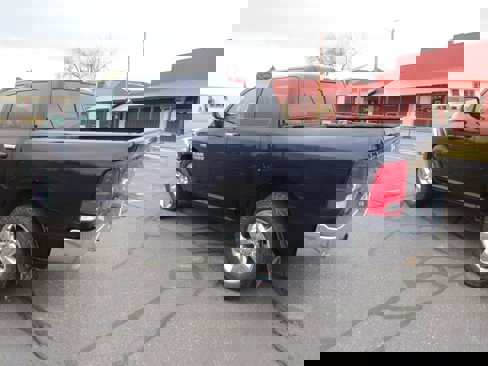 Used 2017 RAM 1500 Big Horn image 7