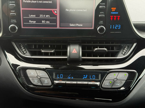 Used 2019 Toyota C-HR LE image 18