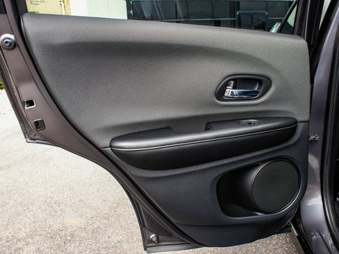 Used 2021 Honda HR-V Sport image 11