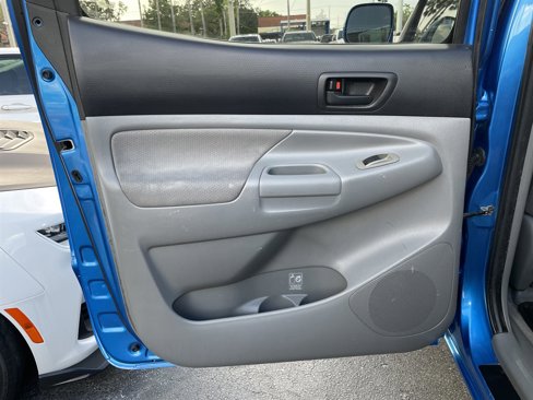 Used 2008 Toyota Tacoma PreRunner image 31