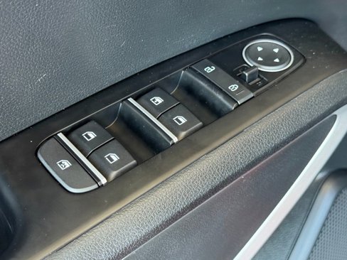 Used 2024 Kia Soul LX w/ Option Group 015 image 18