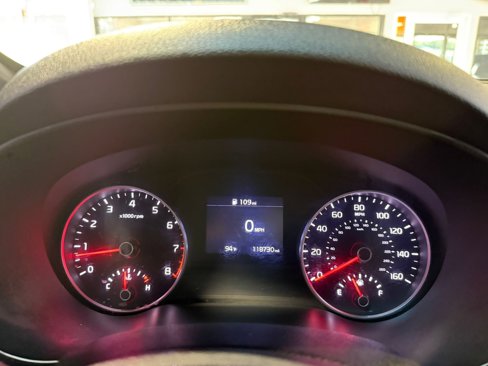 Used 2020 Kia Sportage S image 18