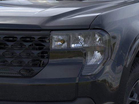 New 2025 Ford Maverick XLT image 19
