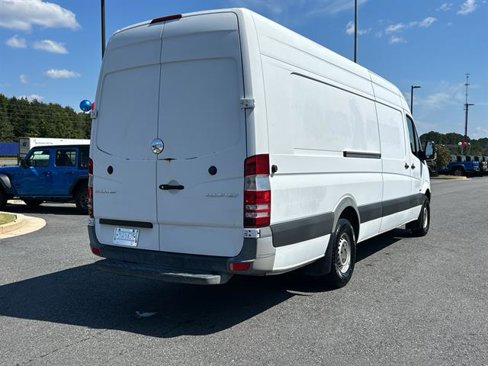 Used 2014 Freightliner Sprinter 2500 image 6
