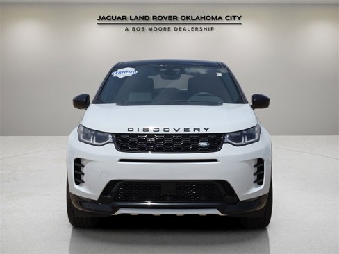 Certified 2025 Land Rover Discovery Sport Dynamic SE image 2