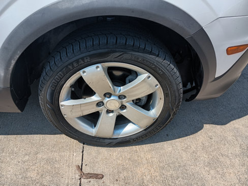 Used 2012 Chevrolet Captiva Sport LS image 39