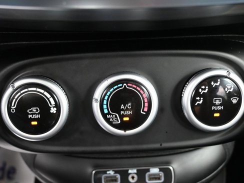 Used 2019 FIAT 500X Pop image 26