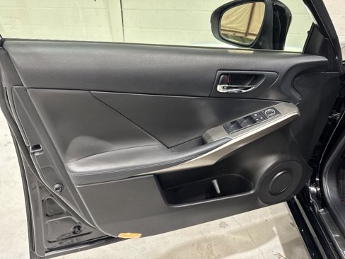 Used 2016 Lexus IS 200t image 26