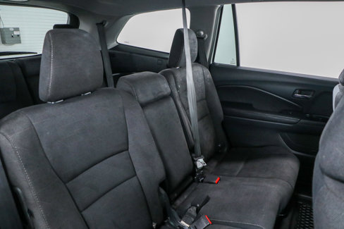Used 2020 Honda Pilot LX image 28