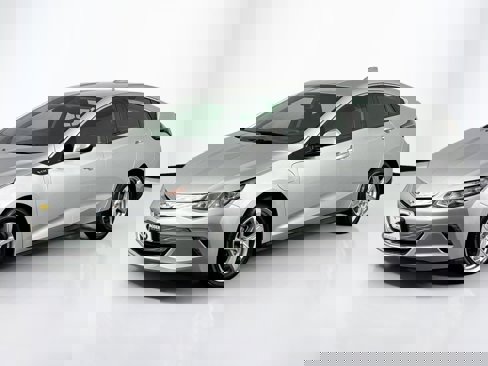Used 2018 Chevrolet Volt LT image 6