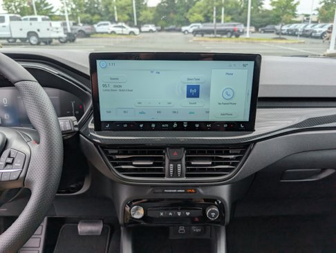 New 2025 Ford Escape ST-Line w/ Tech Pack #1 image 15