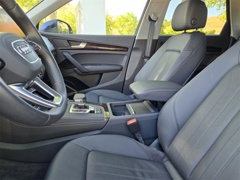Used 2019 Audi Q5 2.0T Premium Plus w/ Premium Plus Package image 26