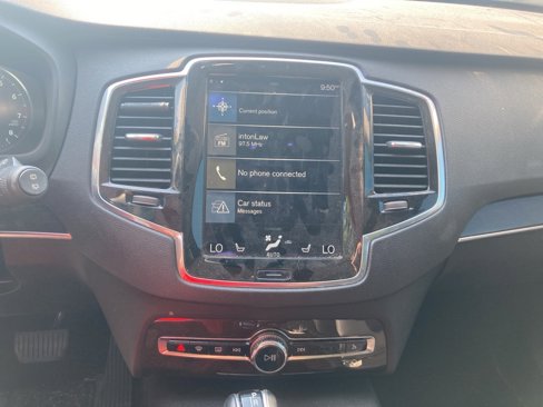 Used 2018 Volvo XC90 T6 Momentum w/ Momentum Plus Package image 11