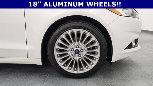 Used 2016 Ford Fusion Titanium image 12