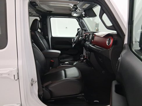 Used 2021 Jeep Wrangler Unlimited Rubicon image 31