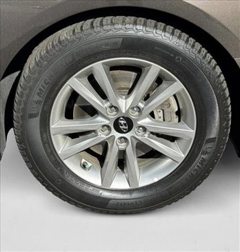 Used 2016 Hyundai Sonata SE image 9