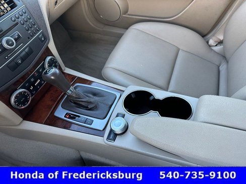 Used 2011 Mercedes-Benz C 300 Sport image 21